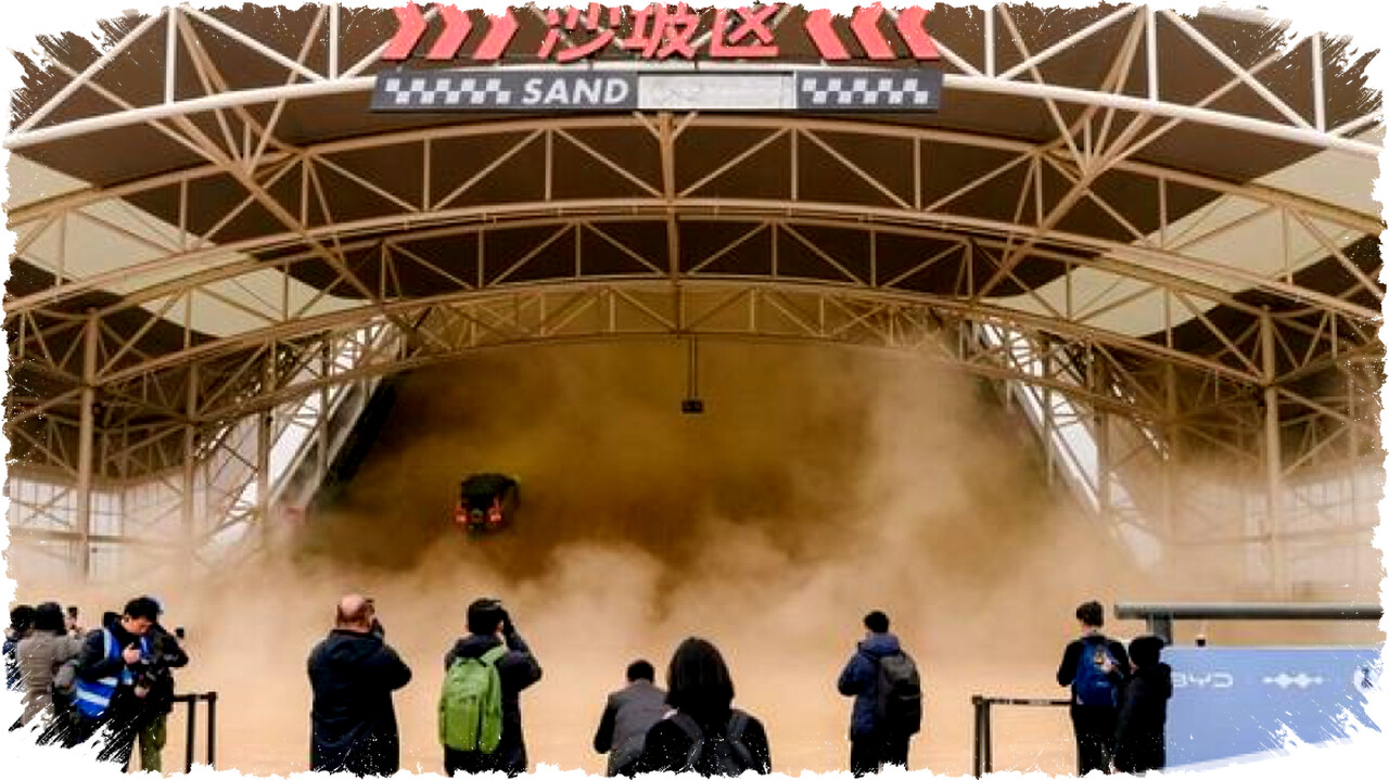 BYD Zhengzhou Pecahkan Rekor Dunia dengan Bukit Pasir Indoor Tertinggi dan Terluas di Dunia BYD Zhengzhou Pecahkan Rekor Dunia dengan Bukit Pasir Indoor Tertinggi dan Terluas di Dunia