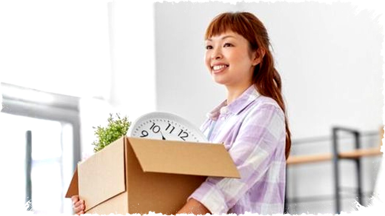 Barang Anak Kos Wajib Punya: Lampu Belajar, Kursi Lesehan, & Cermin Estetik untuk Kamar Nyaman Barang Anak Kos Wajib Punya: Lampu Belajar, Kursi Lesehan, & Cermin Estetik untuk Kamar Nyaman