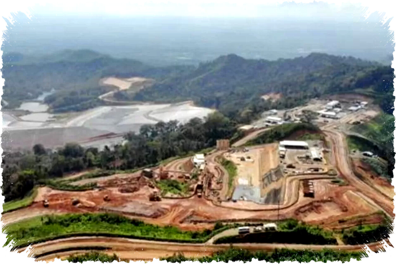 Blak-blakan! Dugaan Pelanggaran Izin Tambang Emas Tumpang Pitu Diduga Libatkan Abdullah Azwar Anas dalam Praktik Peralihan IUP Ilegal