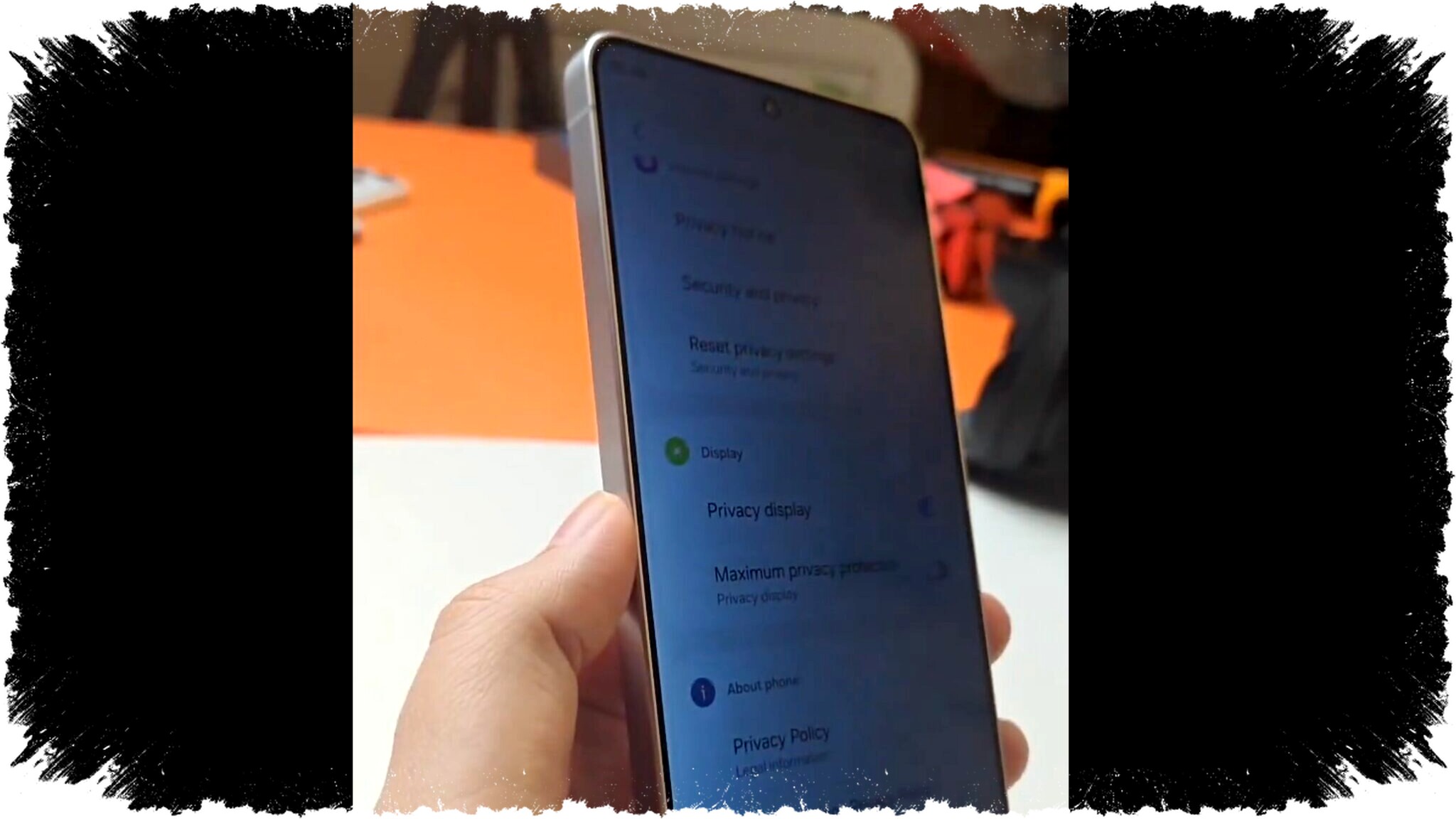 Bocoran Galaxy S26 Ultra, Fitur Privacy Display Terungkap Langsung dan Tawarkan Proteksi Privasi Tingkat Lanjut