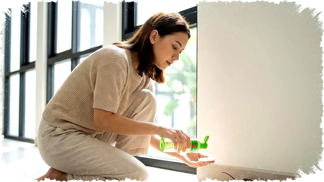 Cara Praktis Mengusir Tikus dengan Minyak Kayu Putih Aroma Tajam Tanpa Racun dan Bebas Bangkai di Rumah Anda Cara Praktis Mengusir Tikus dengan Minyak Kayu Putih Aroma Tajam Tanpa Racun dan Bebas Bangkai di Rumah Anda