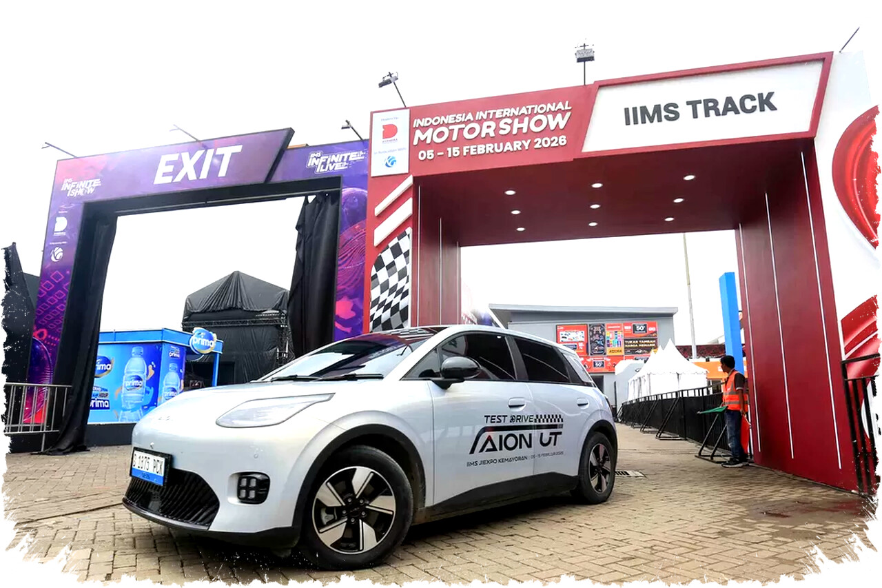 GAC Indonesia Dominasi IIMS 2026 dengan AION UT Sebagai Model Paling Laris dan Harga Terjangkau GAC Indonesia Dominasi IIMS 2026 dengan AION UT Sebagai Model Paling Laris dan Harga Terjangkau