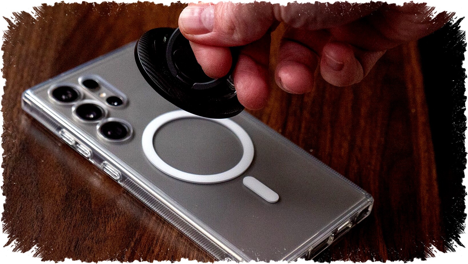 Galaxy S26 Tanpa Magnet Bawaan: Inovasi Terlambat atau Strategi Samsung yang Membebani Konsumen? Banyak Fans Bilang Ini Dealbreaker!