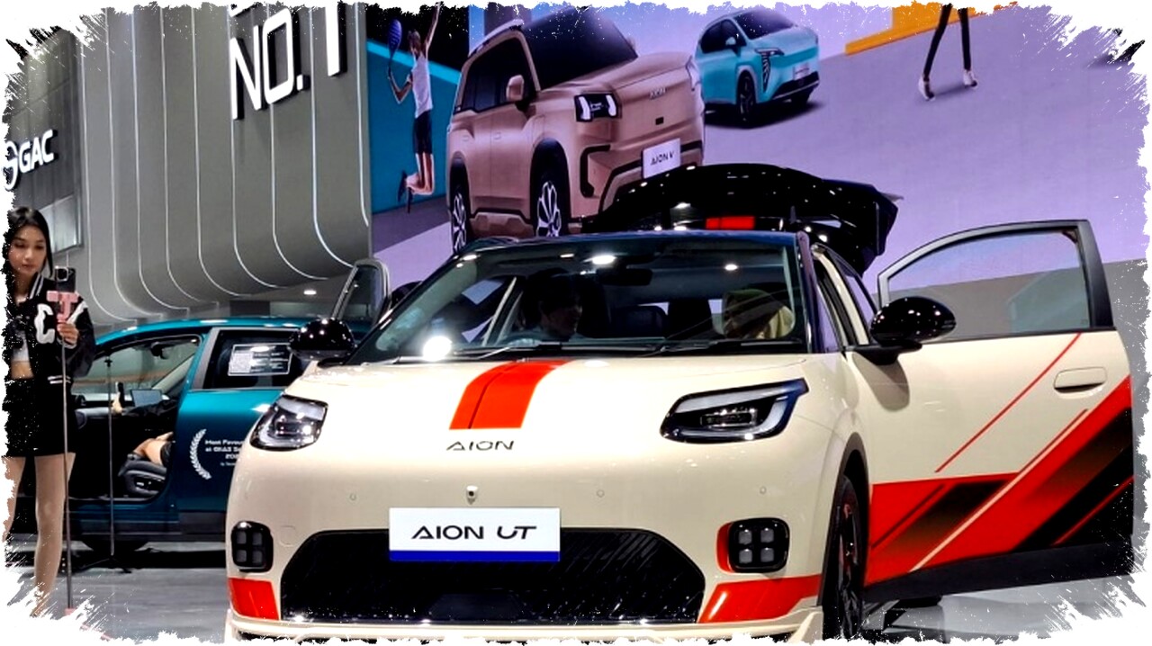 Harga AION UT Turun Rp45 Juta di IIMS 2026, Mulai Rp280 Juta dengan Delivery 2 Hari! Harga AION UT Turun Rp45 Juta di IIMS 2026, Mulai Rp280 Juta dengan Delivery 2 Hari!