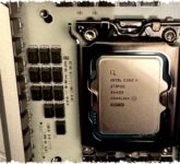 Intel Core 9 273PQE Muncul Tak Terduga, CPU 12 P-Core Ini Tantang Batas Mainstream dan Picu Debat Gamer