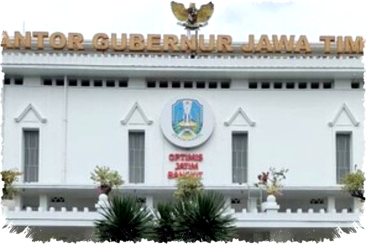 Jalan Provinsi Jatim Rusak Parah Jelang Lebaran, Gubernur Janji Perbaikan Kilat Dalam 1x24 Jam, Amankah Mudik Tahun Ini? Jalan Provinsi Jatim Rusak Parah Jelang Lebaran, Gubernur Janji Perbaikan Kilat Dalam 1x24 Jam, Amankah Mudik Tahun Ini?