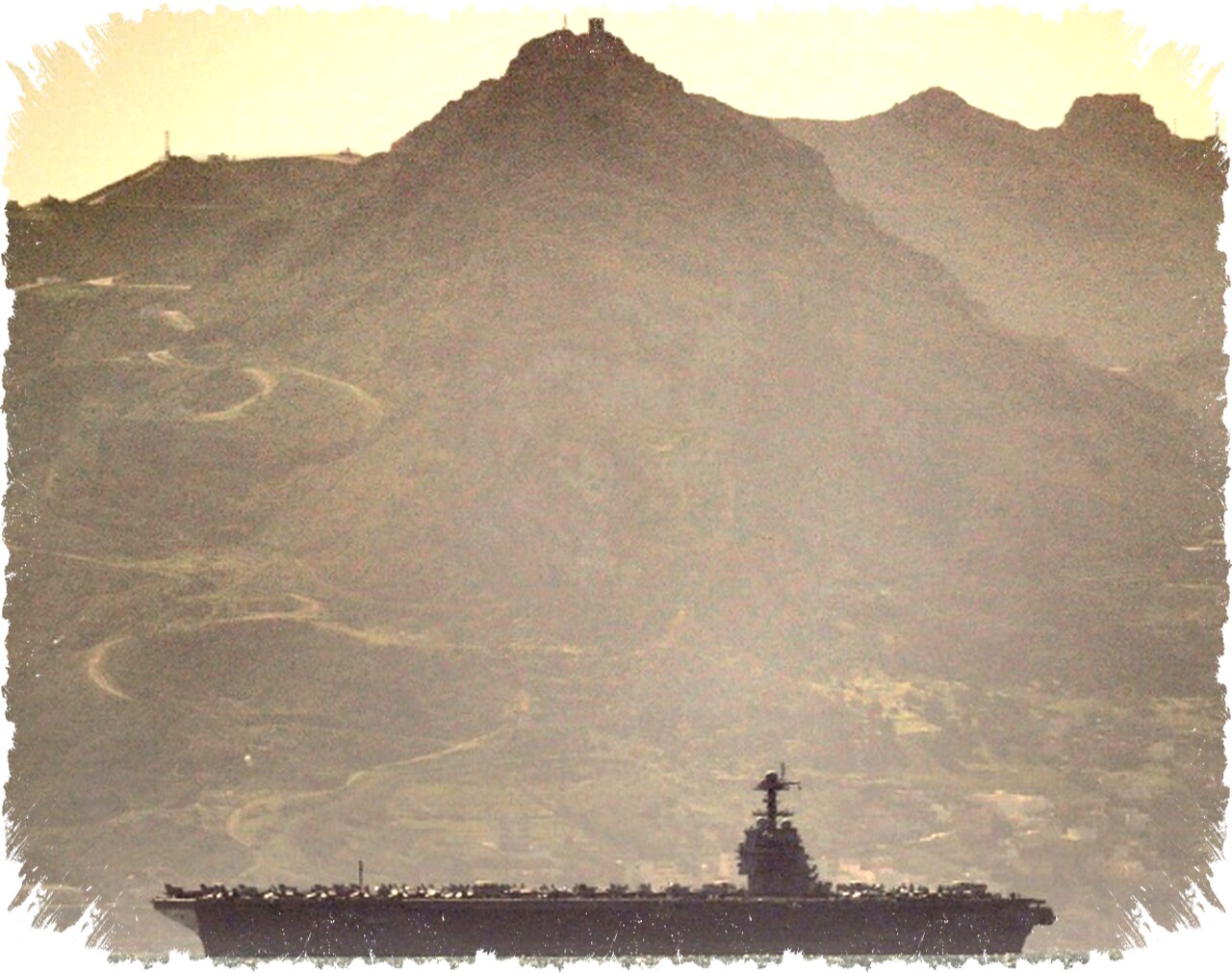 Kekuatan Militer AS di Timur Tengah Menguat Dengan Armada Kapal Induk dan Jet Siluman Menjelang Ketegangan Dengan Iran Kekuatan Militer AS di Timur Tengah Menguat Dengan Armada Kapal Induk dan Jet Siluman Menjelang Ketegangan Dengan Iran