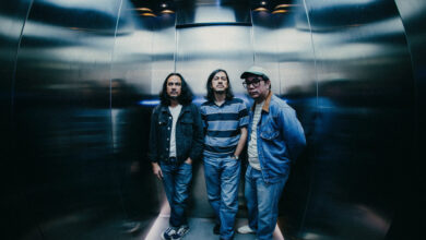 Kelompok Penerbang Roket Rilis “KABUR”, Lagu Rock Enerjik yang Sarat Keresahan