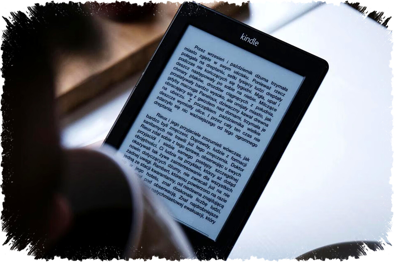 Kenapa Sebagian Orang Betah Pakai Kindle Bertahun-tahun? Fokus, Retensi, dan Minim Distraksi Jadi Kunci