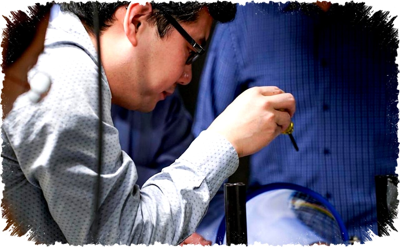 Komputer Optik: Solusi Hemat Energi untuk Mengatasi Tantangan Konsumsi Daya AI yang Tinggi