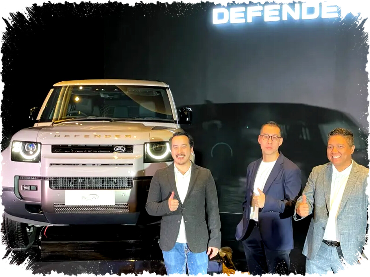 Land Rover Defender MY26 Resmi Hadir di Indonesia dengan Tampilan Modern & Fitur Canggih