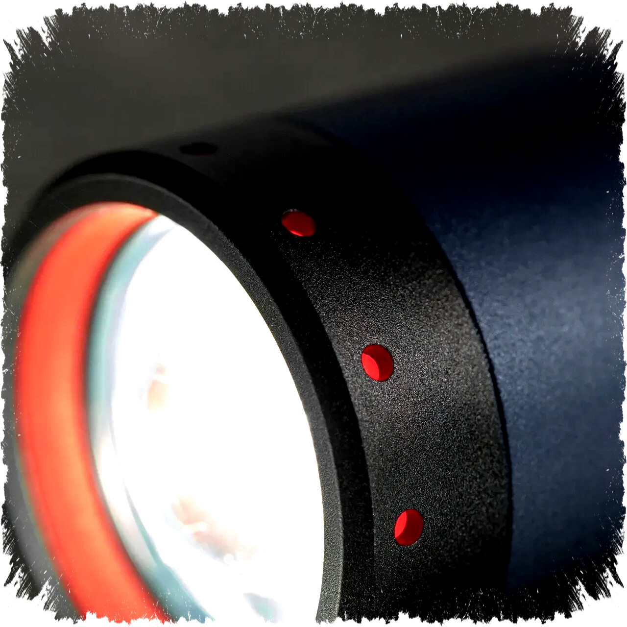 Ledlenser Tantang Dominasi Maglite dengan Senter Edisi 25 Tahun: Biru Gelap, Teknologi Terbaru, Harga Bersaing! Apakah Ini Kiamat Senter Tradisional?