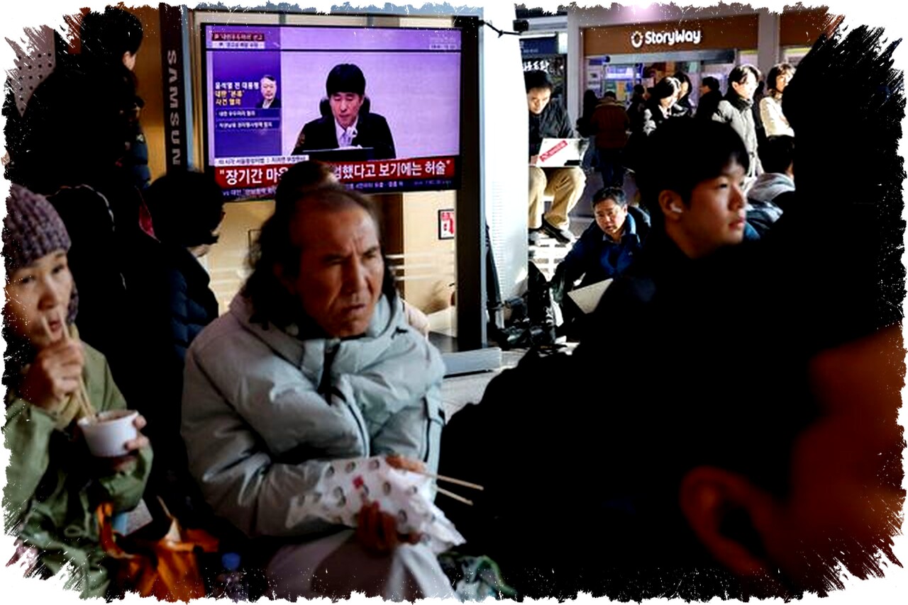 Mengenal Sidang Mantan Presiden Korea Selatan Yoon Suk Yeol: Vonis Seumur Hidup Usai Deklarasi Darurat Militer 2026 Mengenal Sidang Mantan Presiden Korea Selatan Yoon Suk Yeol: Vonis Seumur Hidup Usai Deklarasi Darurat Militer 2026