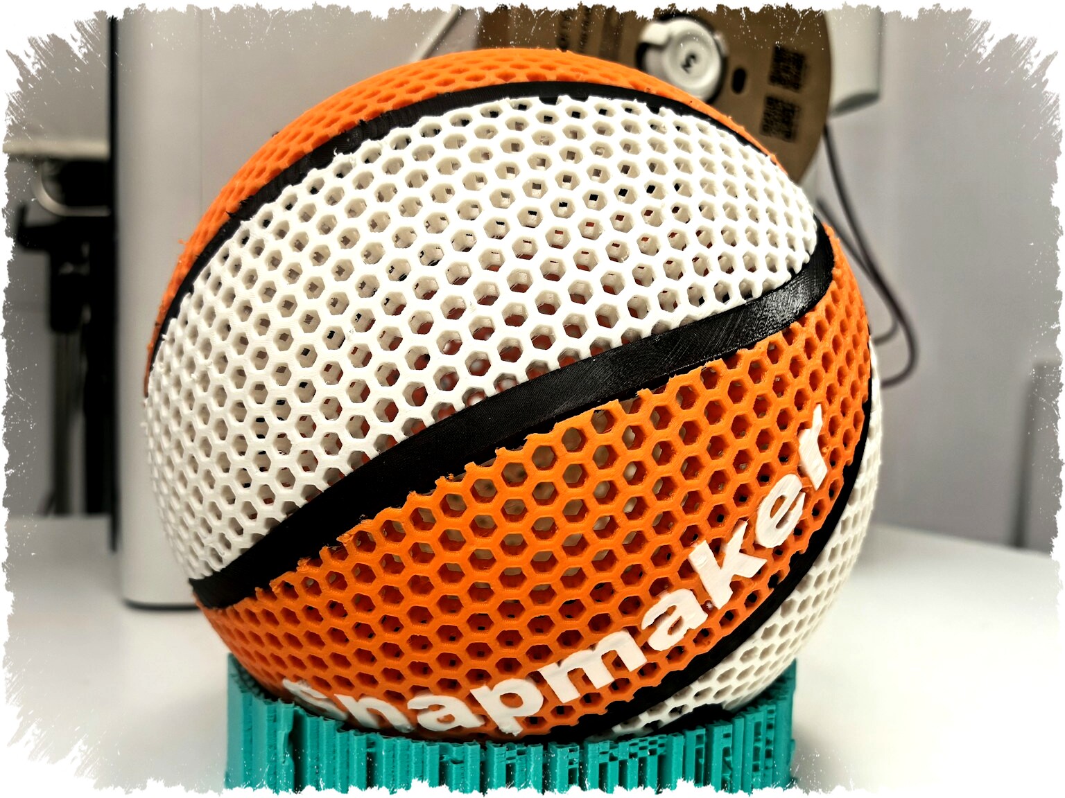 Metode Cetak 3D Pakai Gelombang Suara Pecahkan Batas Detail 10× Lebih Halus—Revolusi Tanpa Panas untuk Cetak Mikro dengan Presisi Tak Tertandingi!