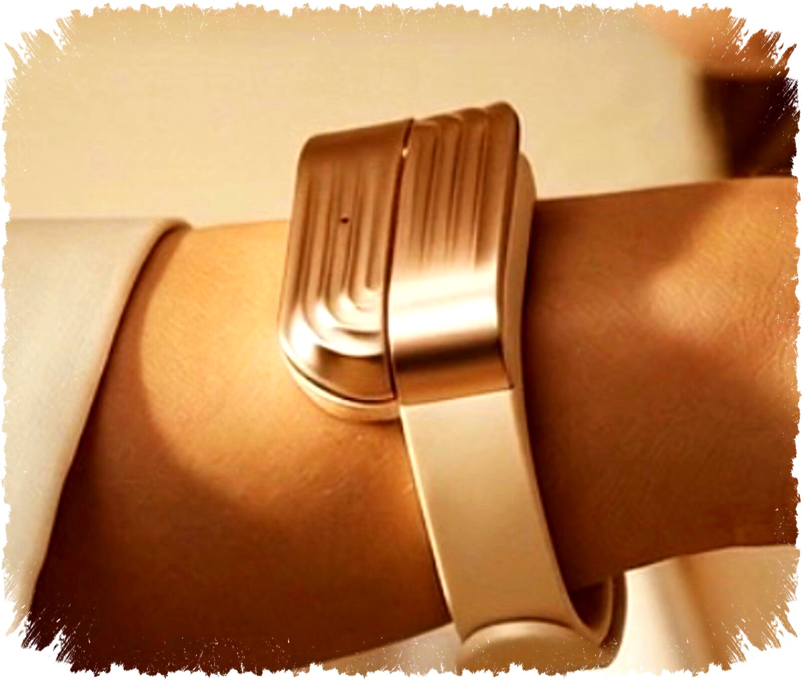 Monitor Gelang Pintar Pantau Hormon 24 Jam untuk Optimalkan Latihan dan Kesuburan Anda Monitor Gelang Pintar Pantau Hormon 24 Jam untuk Optimalkan Latihan dan Kesuburan Anda