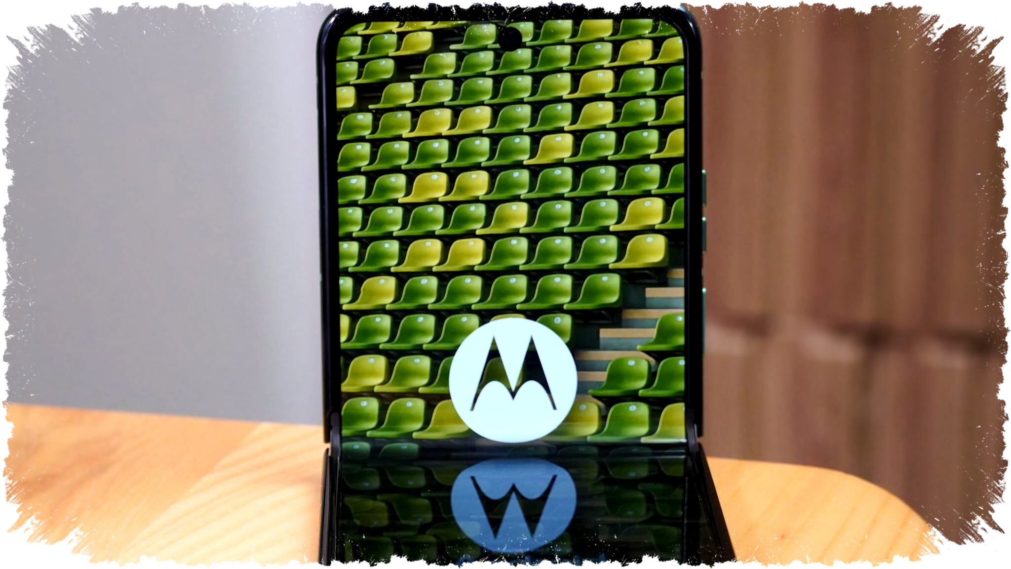 Motorola Razr Edisi FIFA 2026 Meluncur, Verizon Beri Gratis! Lipat HP Canggih Tanpa Perlu Trade-in, Cuma Tambah Lini Unlimited – Fans Sepak Bola Siap Kejut!