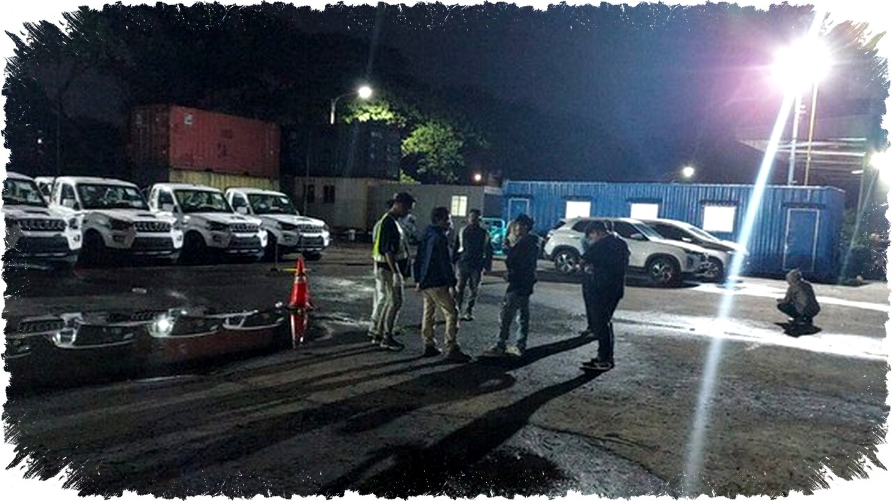 Penampakan Pick Up Mahindra Scorpio Sudah Tiba di Tanjung Priok Meski Impor Masih Ditunda oleh Pemerintah dan DPR