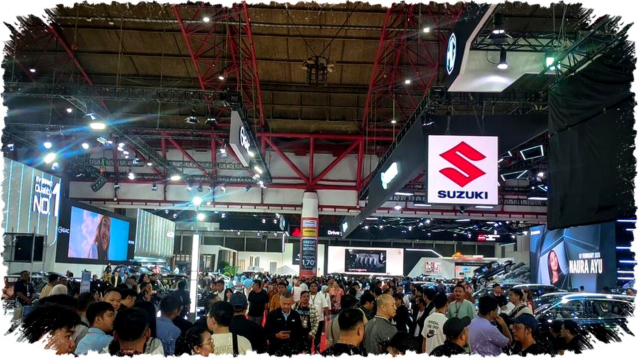 Pengunjung Serbu IIMS 2026! Debut Brand Baru dan Mobil Konsep Memicu Ledakan Animo, Buktikan Ini Bukan Pameran Biasa!