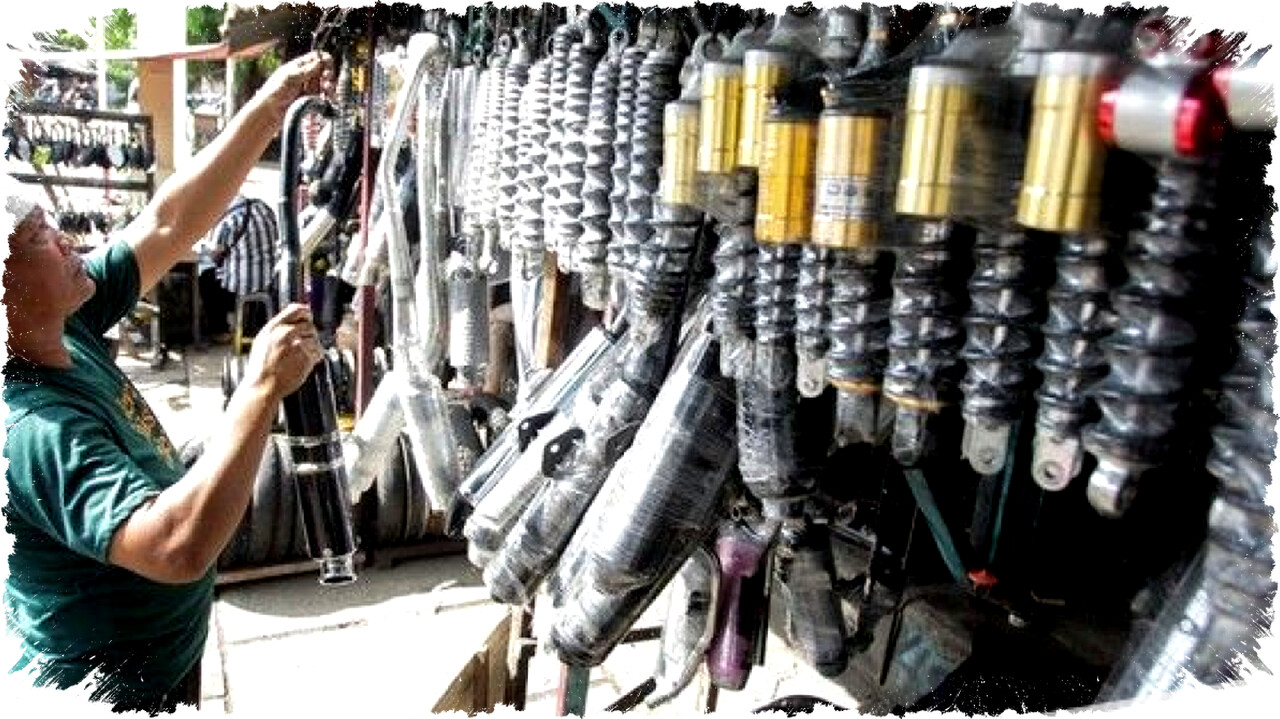 Penjualan Suku Cadang Motor Bekas di Palmerah Naik, Dampak Banjir Jakarta 2026