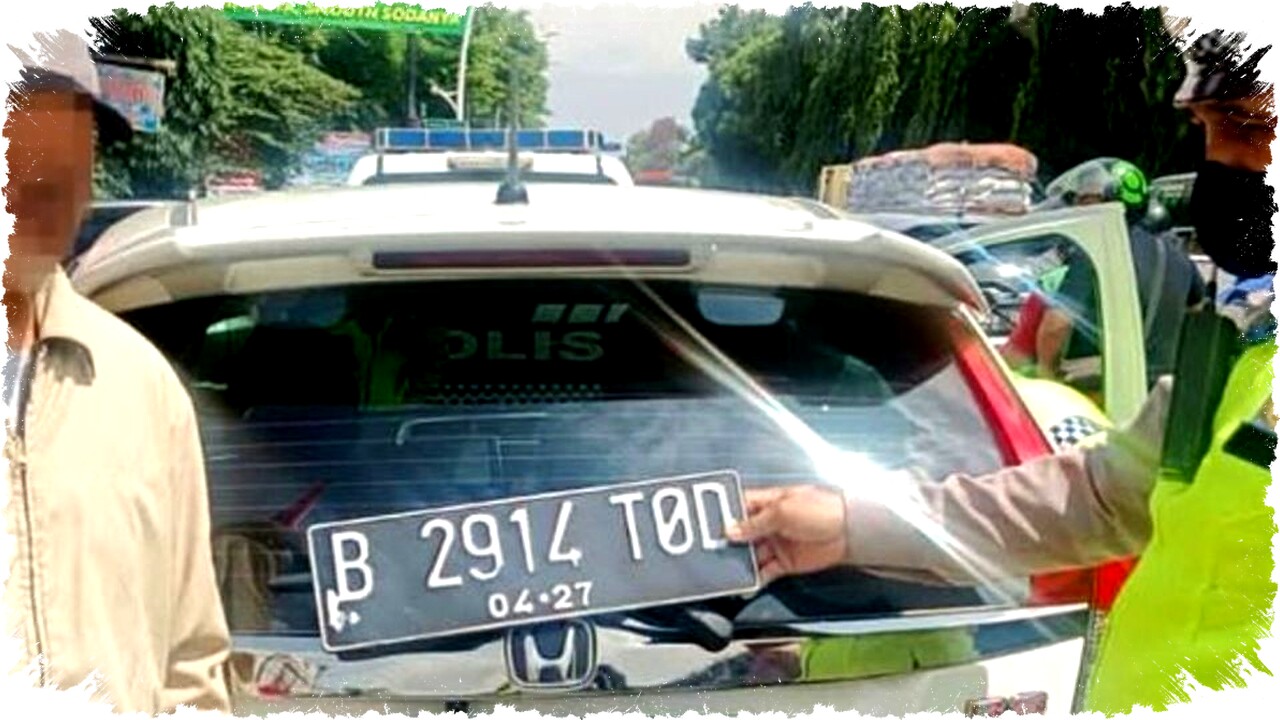 Polisi Tindak Tegas Pengguna Pelat Nomor Palsu di Operasi Keselamatan Jaya 2026 Jakarta