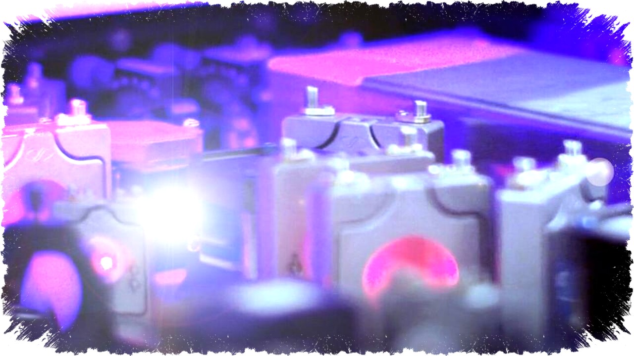 Quantum Teleportation Terbukti Bisa Berjalan Mulus Di Jaringan Fiber Optik Komersial Dengan Akurasi 90 Persen