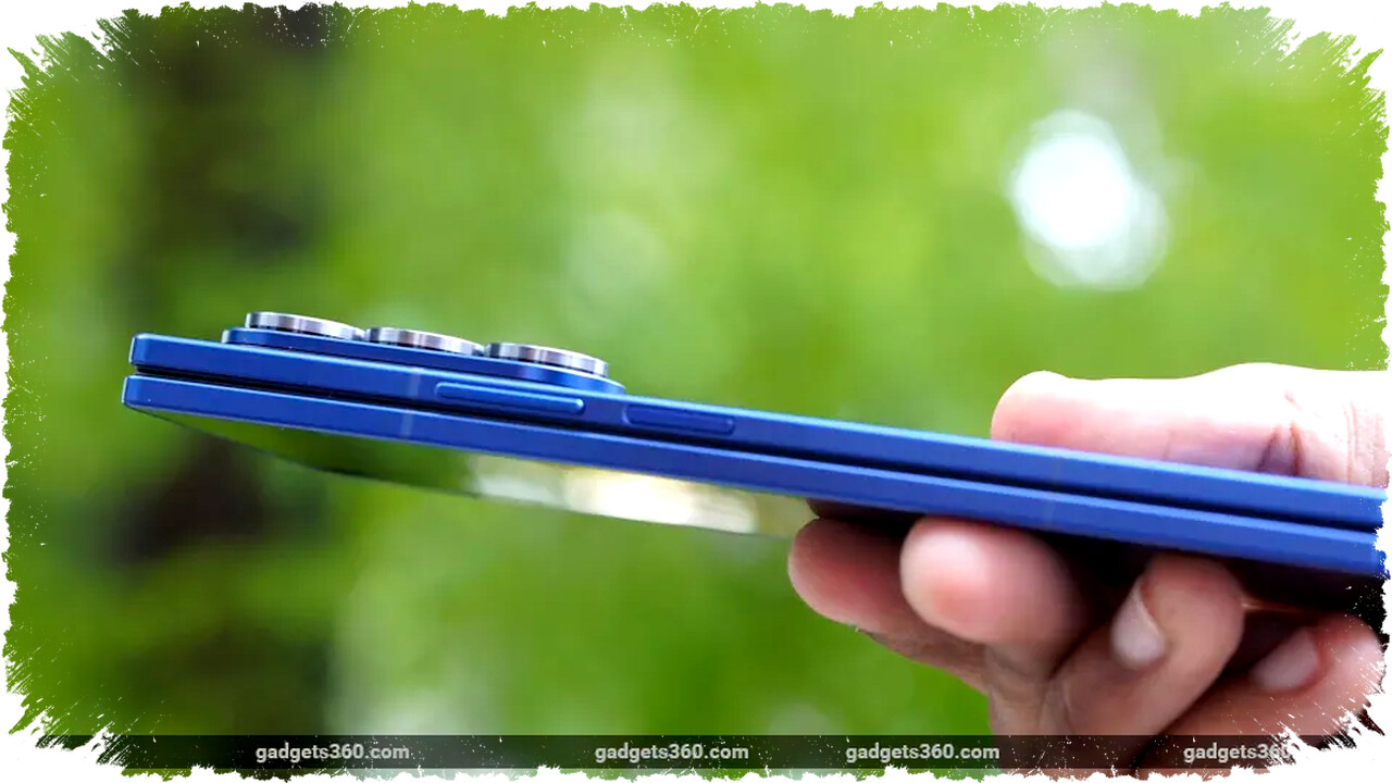 Samsung Bocorkan Galaxy Z Fold ‘Wide’ dengan Layar Lebar Misterius, Tantang iPhone Fold Lewat Desain yang Bikin Geger! Samsung Bocorkan Galaxy Z Fold ‘Wide’ dengan Layar Lebar Misterius, Tantang iPhone Fold Lewat Desain yang Bikin Geger!