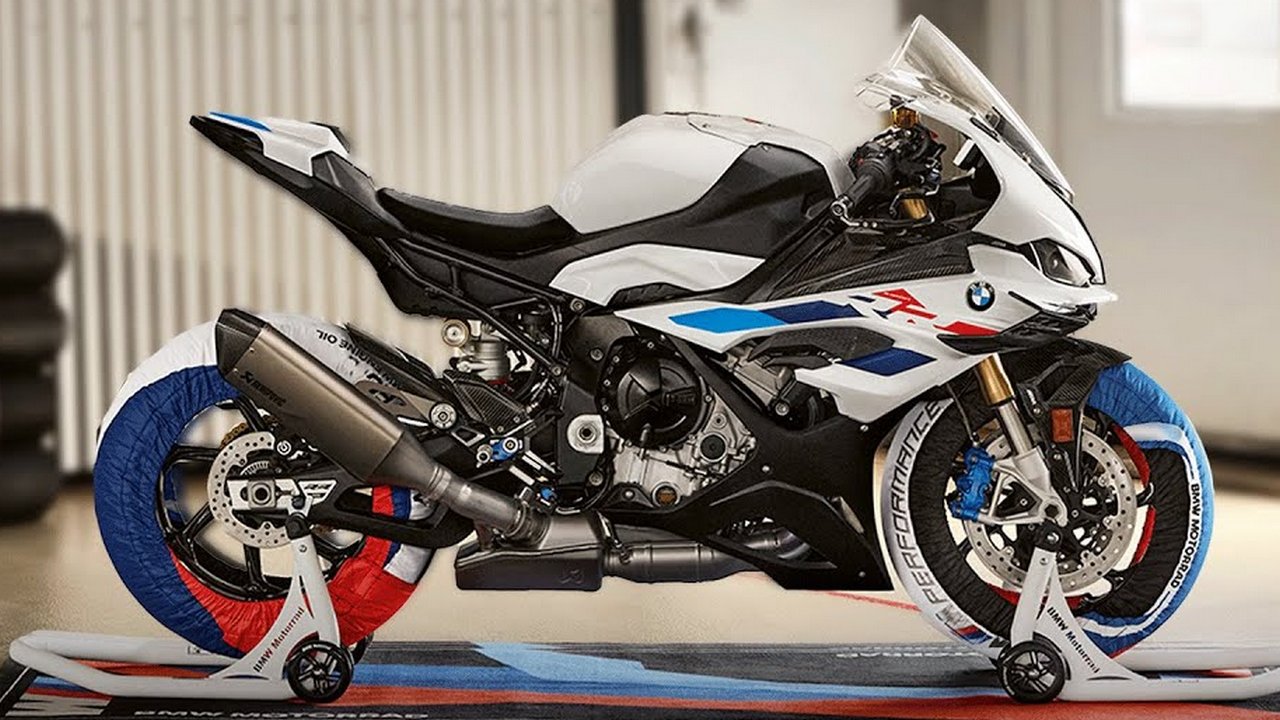 Superbike Idaman? BMW S 1000 RR Tawarkan Performa Buas dengan Kontrol Maksimal Superbike Idaman? BMW S 1000 RR Tawarkan Performa Buas dengan Kontrol Maksimal
