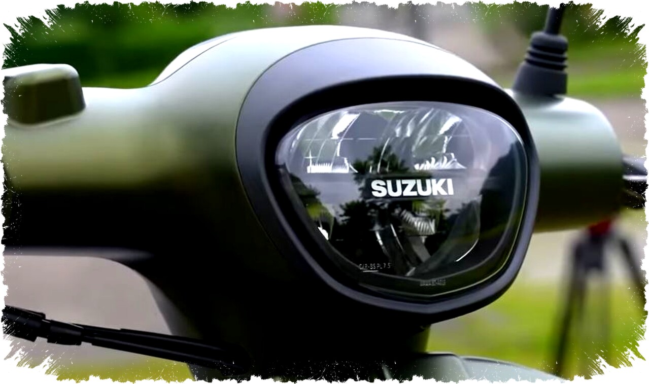 Suzuki Saluto 125: Skutik Retro Mirip Vespa, Tantang Honda Stylo dan Yamaha Filano Suzuki Saluto 125: Skutik Retro Mirip Vespa, Tantang Honda Stylo dan Yamaha Filano