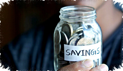 Usia 20-an Bukan Ajang Coba-coba Finansial: Hindari Jebakan Utang dan Budget Palsu yang Bisa Tenggelamkan Masa Depanmu! Usia 20-an Bukan Ajang Coba-coba Finansial: Hindari Jebakan Utang dan Budget Palsu yang Bisa Tenggelamkan Masa Depanmu!