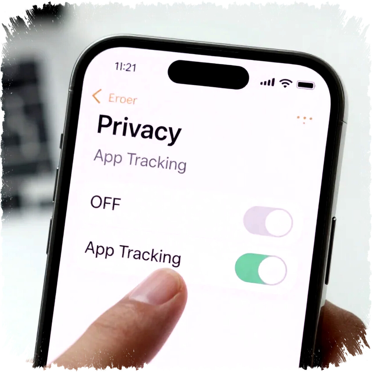 iPhone Anda Diam-Diam Dipantau? Ungkap Cara Mengecek & Matikan Pelacakan Aktivitas yang Tak Terlihat untuk Lindungi Privasi Sekarang Juga!
