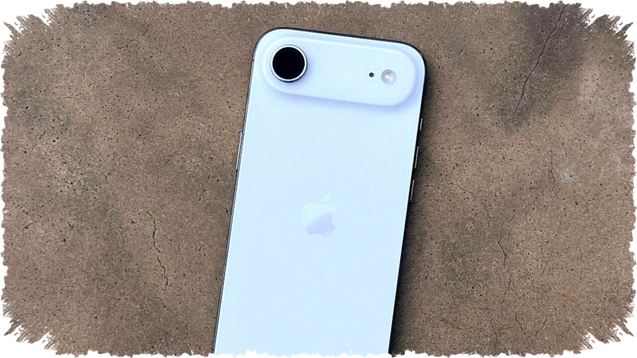 iPhone Fold vs Galaxy Z Fold 7: 7 Perbedaan Utama yang Perlu Diketahui Sebelum Rilis