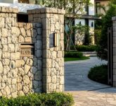 10 Model Pagar Rumah Alami Tanpa Cat yang Menggoda Mata, Hadirkan Keindahan Natural dan Elegan