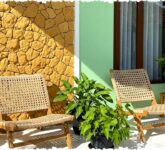 10 Model Teras Rumah Desa Modern dengan Sentuhan Cat dan Batu Alam Tinggal Terapkan, Hasilnya Mencengangkan!