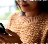 3 Ciri Kepribadian Orang Lebih Suka Chatting Daripada Telepon, Bukti Kepribadian yang Jarang Kamu Sadari! 3 Ciri Kepribadian Orang Lebih Suka Chatting Daripada Telepon, Bukti Kepribadian yang Jarang Kamu Sadari!