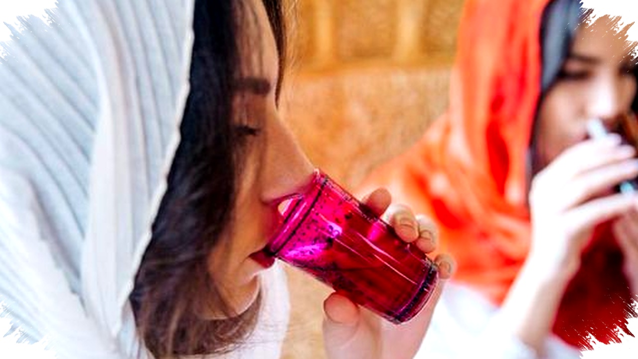 4 Kebiasaan Minum Saat Berbuka yang Tak Disadari Membuat Tubuh Cepat Lemas, Simak Cara Menghindarinya!