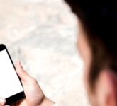 5 HP Compact Layar Kecil Terbaik 2026, Nyaman Digenggam Satu Tangan Tanpa Kompromi