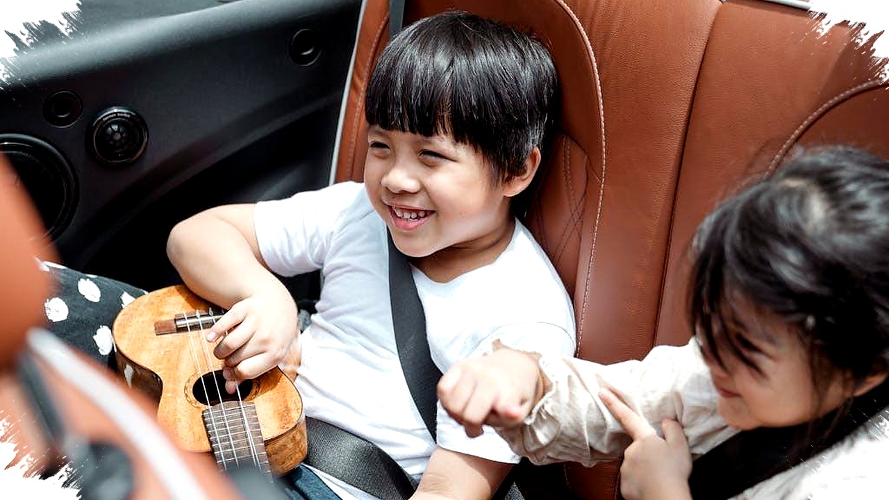 9 Ide Aktivitas Ampuh Atasi Bosan Anak di Arus Balik Mudik, Perjalanan Panjang Kini Menyenangkan! 9 Ide Aktivitas Ampuh Atasi Bosan Anak di Arus Balik Mudik, Perjalanan Panjang Kini Menyenangkan!