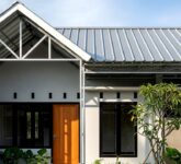 9 Model Rumah Minimalis Atap Baja Ringan dan Seng, Konflik Antara Efisiensi dan Estetika Modern
