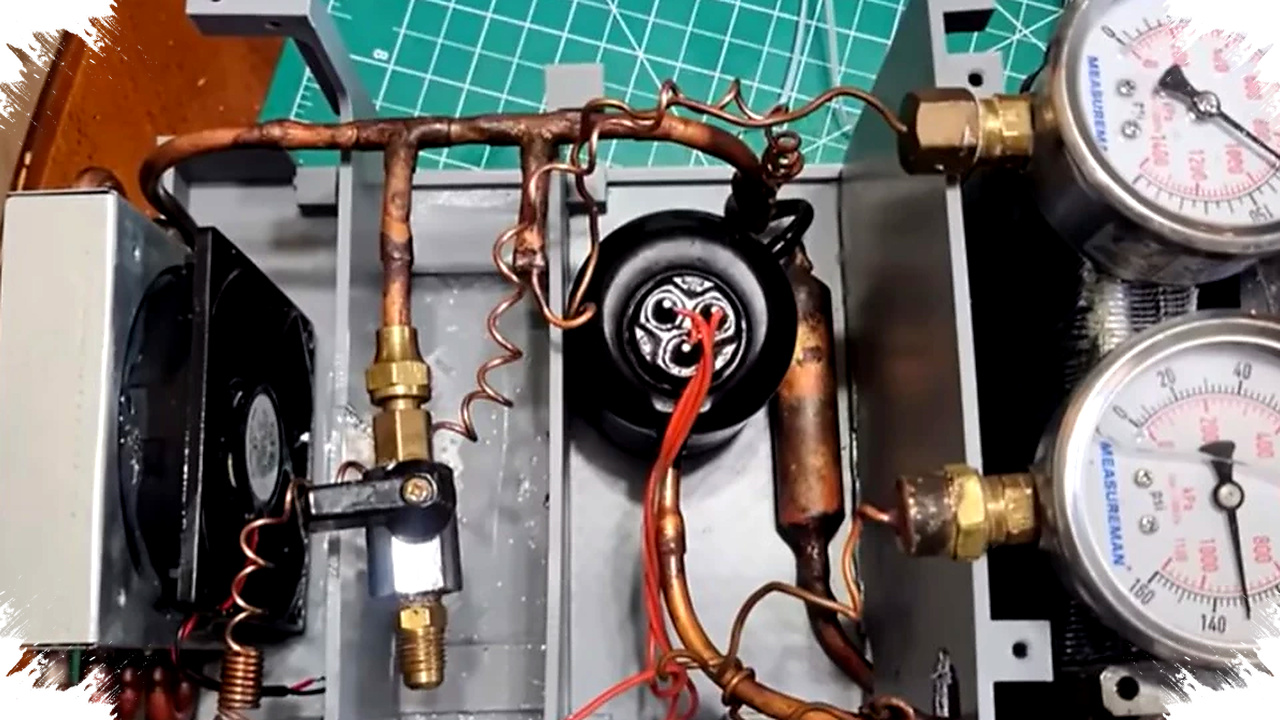 AC Surya Rakitan Ini Membeku Jadi Es 2,5 MJ, Dingin 700W Tanpa Listrik Grid AC Surya Rakitan Ini Membeku Jadi Es 2,5 MJ, Dingin 700W Tanpa Listrik Grid