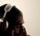 AirPods Max 2 Resmi Meluncur, ANC 1,5 Kali Lebih Kuat dan Live Translation Hadir