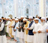 Apakah Boleh Sholat Idul Fitri 2 Kali, Begini Penjelasan Hukum yang Perlu Kamu Tahu!