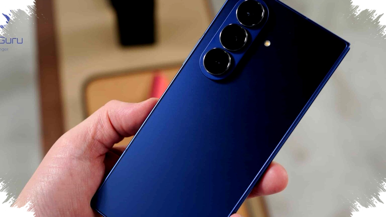 Apple Menggerus, Samsung Tetap Terdepan di Ponsel Lipat 2026