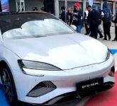 BYD Incar Debut F1 Jadi Tim China Pertama, Tantangan Finansial dan Teknologi Terberat Menanti! BYD Incar Debut F1 Jadi Tim China Pertama, Tantangan Finansial dan Teknologi Terberat Menanti!