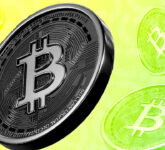 Bitcoin Menguat di Tengah Gejolak Global, Investor Tinggalkan Saham dan Obligasi—Apa Rahasianya?