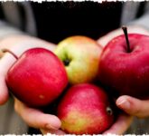 Buah Segar Penguat Energi Buka Puasa, Warna Cat Teras yang Curi Perhatian, Model Jilbab Lebaran 2026 Simpel dan Elegan! Buah Segar Penguat Energi Buka Puasa, Warna Cat Teras yang Curi Perhatian, Model Jilbab Lebaran 2026 Simpel dan Elegan!