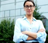 Cara Berpakaian Orang dengan IQ Tinggi Terungkap, Sederhana dan Detail Jadi Senjata Rahasia!