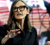 Cathie Wood Peringatkan Risiko Mengejutkan Quantum Computing, 35 Persen Bitcoin Terancam Keamanan?