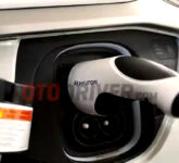 China Siapkan Baterai Plastik Revolusioner Tahan Ekstrem Gantikan Kobalt Lithium, Siap Ubah Masa Depan Mobil Listrik! China Siapkan Baterai Plastik Revolusioner Tahan Ekstrem Gantikan Kobalt Lithium, Siap Ubah Masa Depan Mobil Listrik!