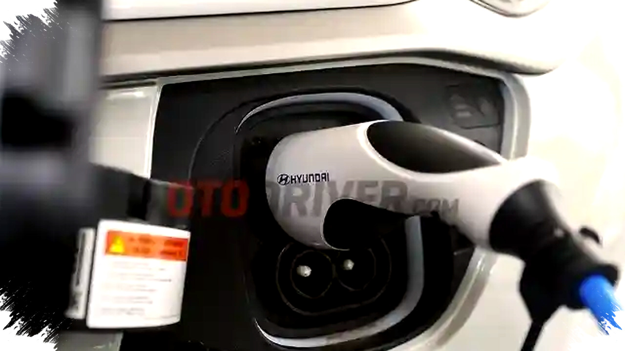 China Siapkan Baterai Plastik Revolusioner Tahan Ekstrem Gantikan Kobalt Lithium, Siap Ubah Masa Depan Mobil Listrik! China Siapkan Baterai Plastik Revolusioner Tahan Ekstrem Gantikan Kobalt Lithium, Siap Ubah Masa Depan Mobil Listrik!