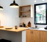 Dapur Minimalis Bar Bukan Sekadar Hemat Ruang, Ini 8 Model Cerdas yang Mengubah Keterbatasan Jadi Keunggulan!